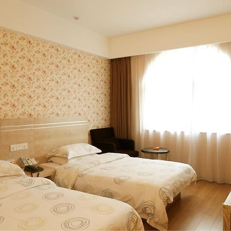 Gude Hotel - Hongdu Avenue Branch نان شانج المظهر الخارجي الصورة