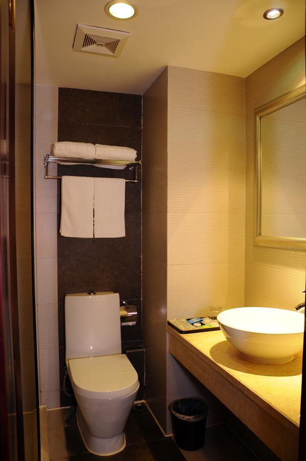 Gude Hotel - Hongdu Avenue Branch نان شانج الغرفة الصورة