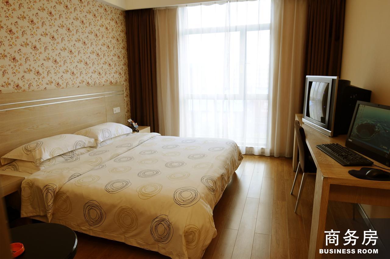 Gude Hotel - Hongdu Avenue Branch نان شانج الغرفة الصورة